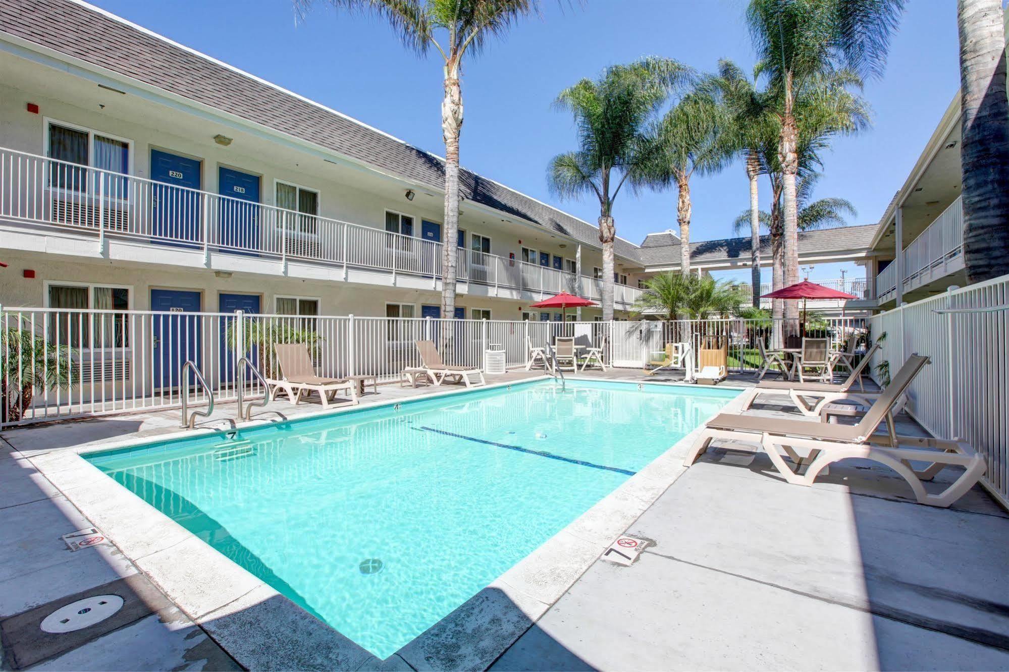 Motel 6-Westminster, Ca - North Εξωτερικό φωτογραφία